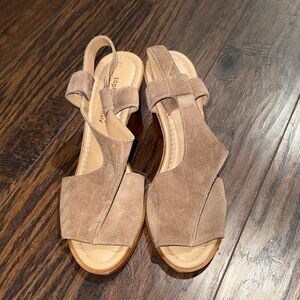 Elegant Taupe Suede Sandals